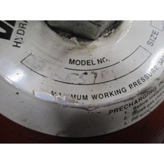 Vickers A230E578BNM10 Bladder Accumulator W Plug - Used