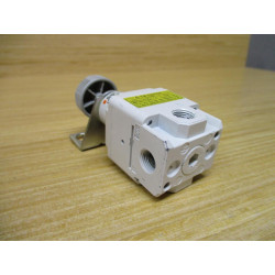 SMC IR1010-N01 Precision Regulator IR1010N01 W Mount - Used