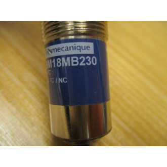 Telemecanique XU9-M18MB230 Photoelectric Sensor XU9M18MB230 - New No Box