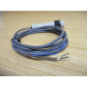 Omron E3F2-R2Z1 Retroreflective Optical Sensor E3F2R2Z1 - New No Box