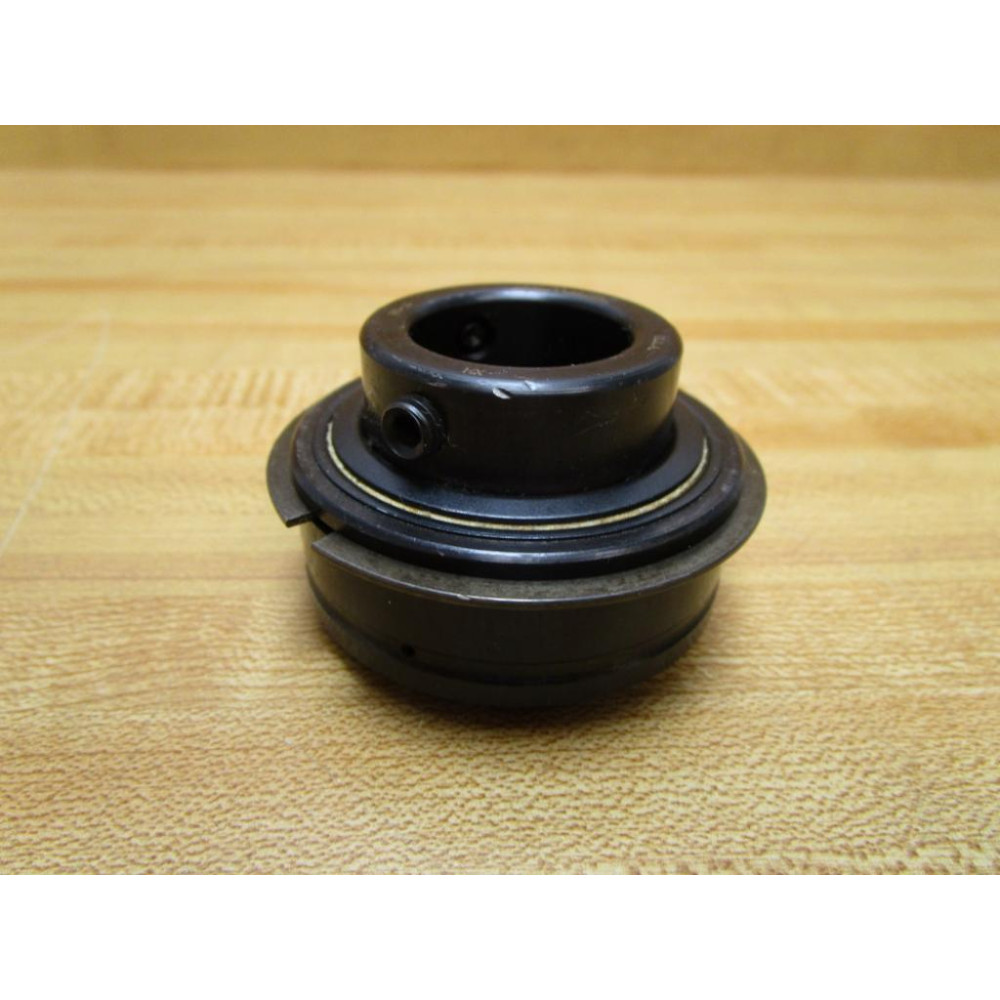 Seal Master ER-15 Bearing WSnap Ring ER15 - New No Box
