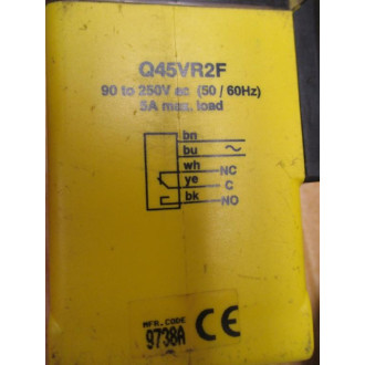 Banner Q45VR2F Infrared Sensor - Used