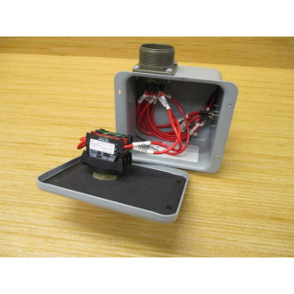 Hoffman A404DSC Enclosure 87561511 W 800R-3X01, & Button - New No Box