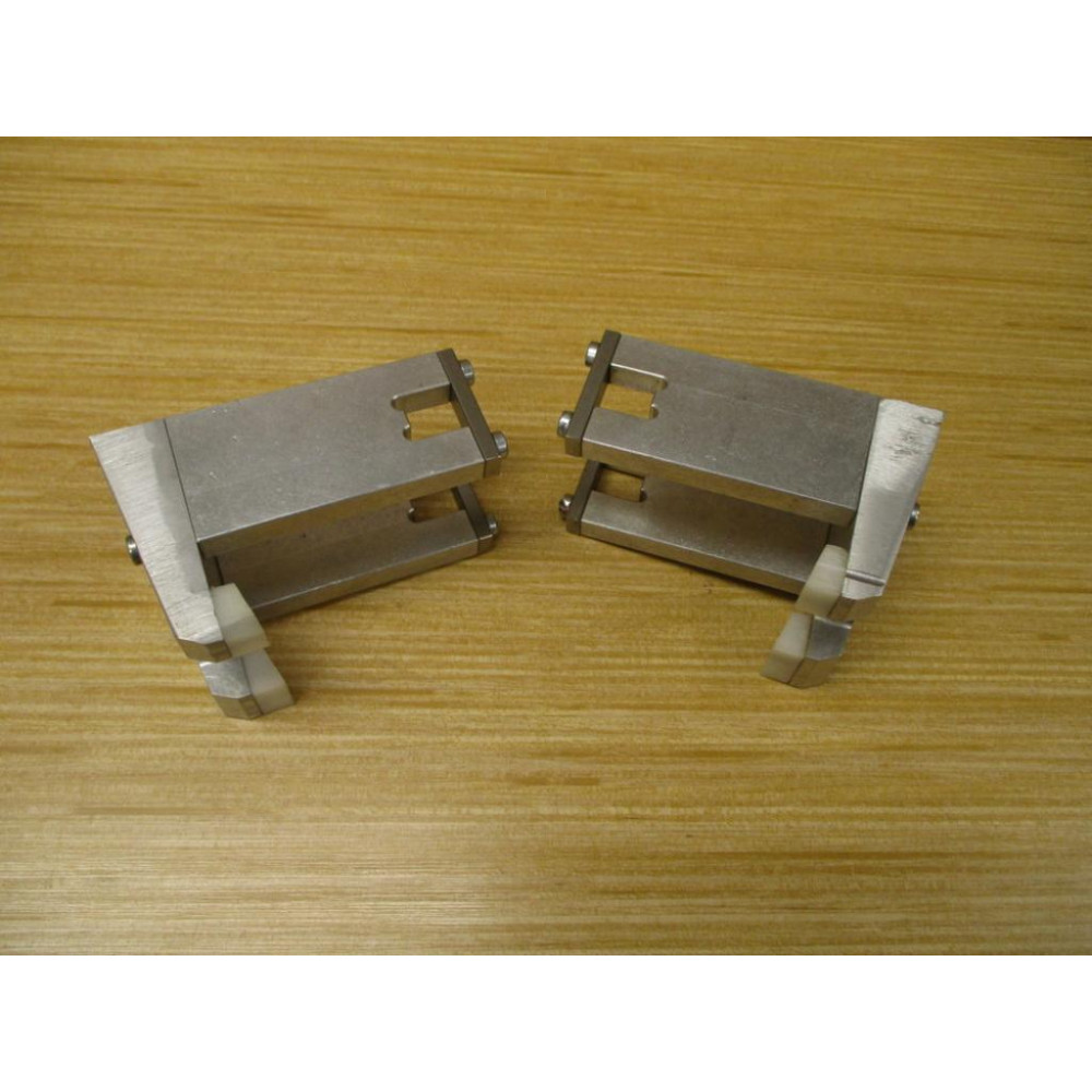 De-Sta-Co 82M-103040C8 Clamp D-61440 Rectangular Accessory Set - Used