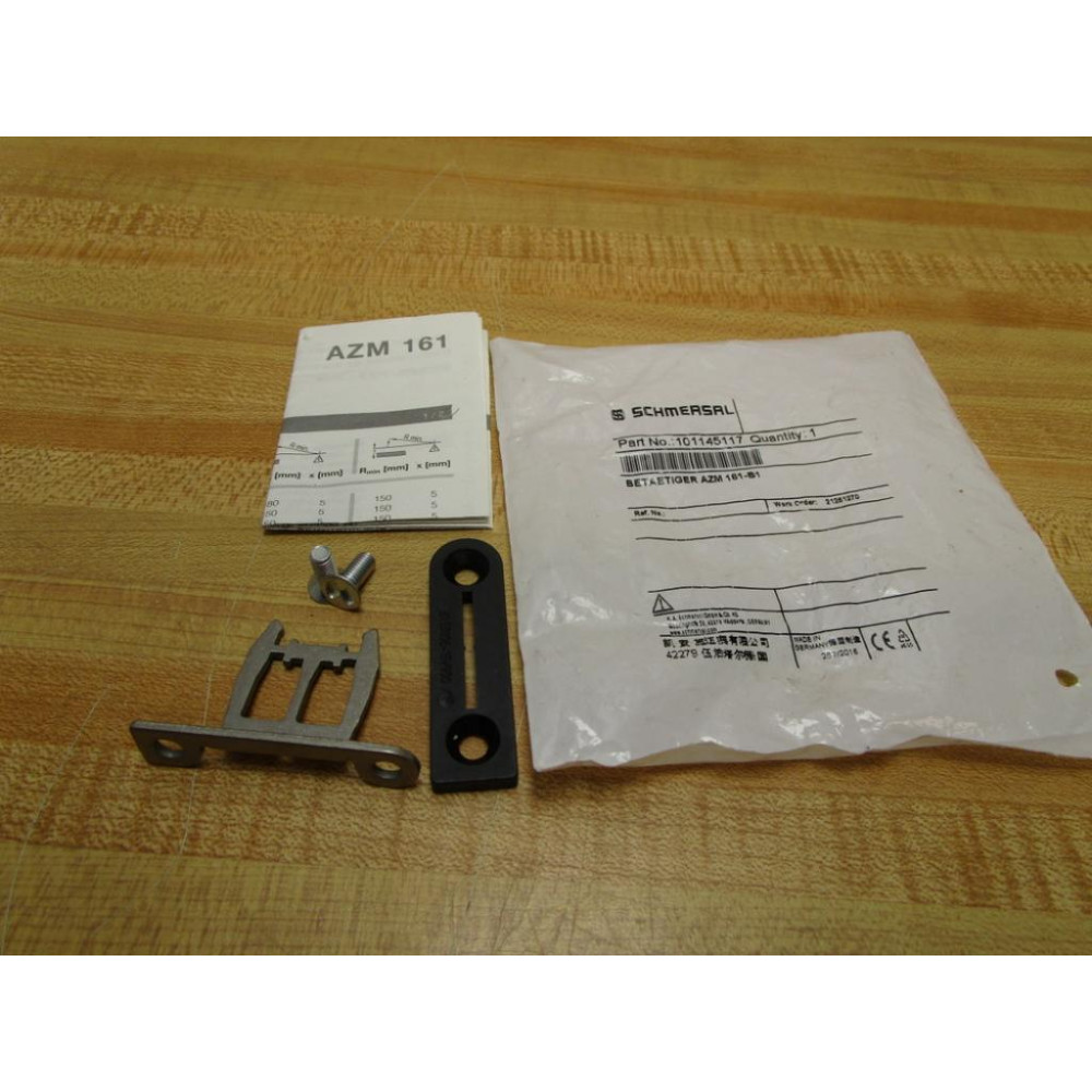 Schmersal 101145117 Safety Switch Key AZM 161-B1