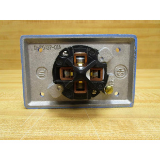 Hubbell HBL25403 Receptacle - New No Box