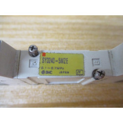 SMC SY3240-5MZE Solenoid Valve SY32405MZE WO 1 Plug Connector - Used