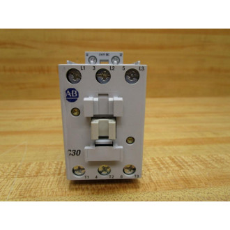 Allen Bradley 100-C30Z*00 Contactor 100C30Z00 - New No Box