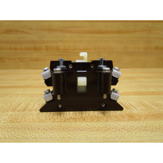Cutler Hammer C320KB2 Eaton Auxiliary Contact Series A1 - New No Box