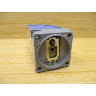 Cutler Hammer E50SA6PC-W Limit Switch E50SA6PCW - Used