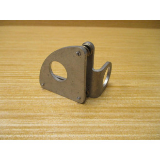 IFM Efector E20686 Mounting Bracket WO Bolt - New No Box