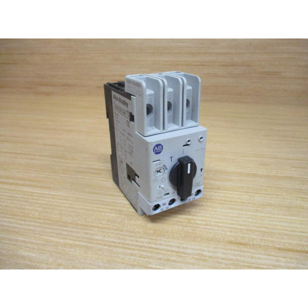 Allen Bradley 140M-D8E-B40 32A Circuit Breaker 140MD8EB40 W140M-C-AFA20 - Used