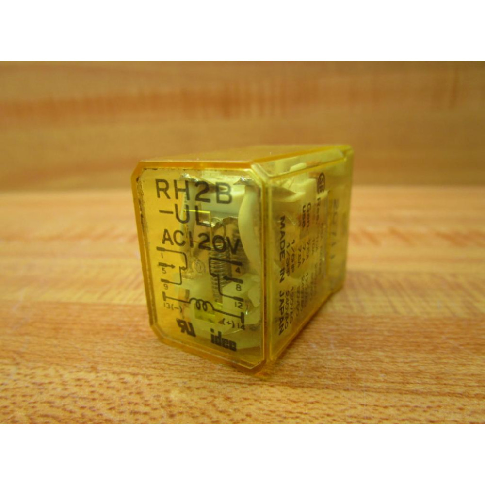IDEC RH2B-UL-AC120V Relay RH2B-UL-120V AC - Used