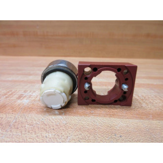 Siemens 3SB02-PFB10 Push Button 3SB02PFB10 WOut Contact Block
