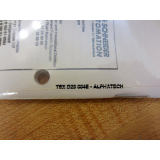Telemecanique TSX SCM 202122 User's Manual TSXD23004E - New No Box