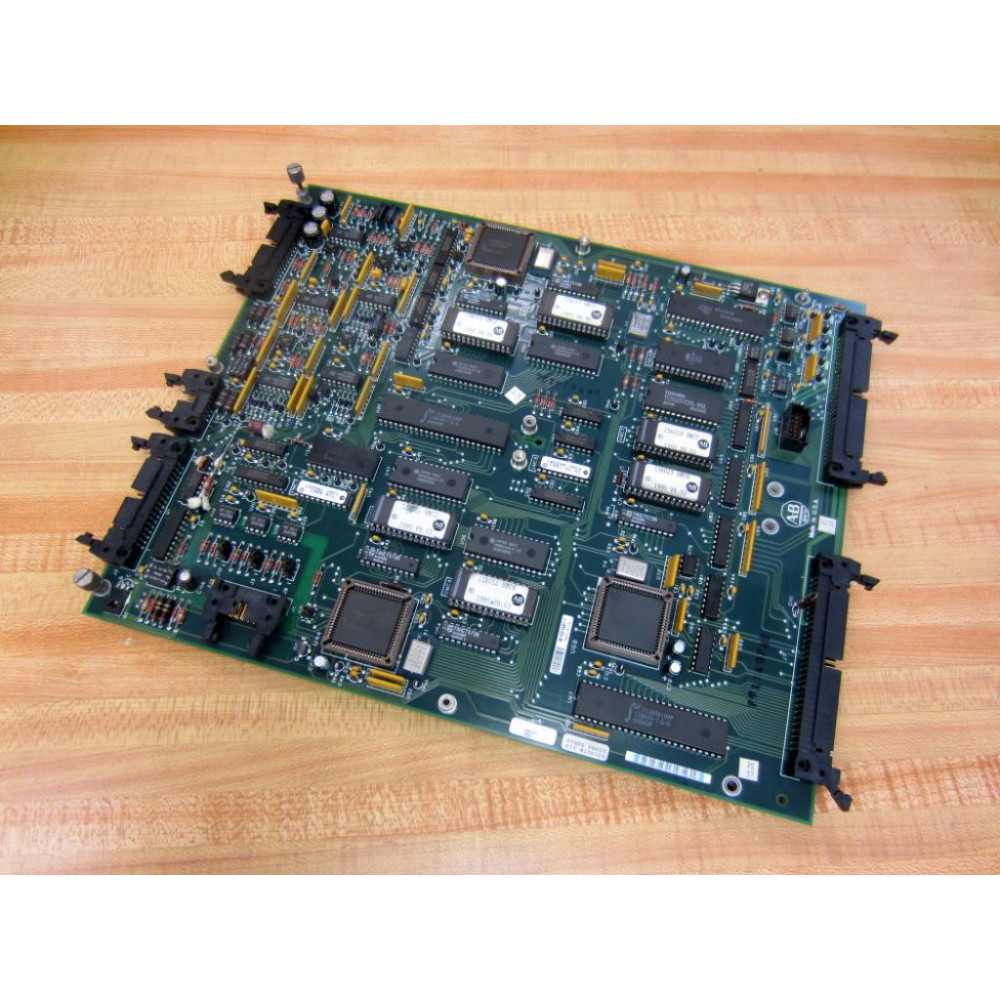 Allen Bradley 156007 PC Board 156009 Rev.05 - Used