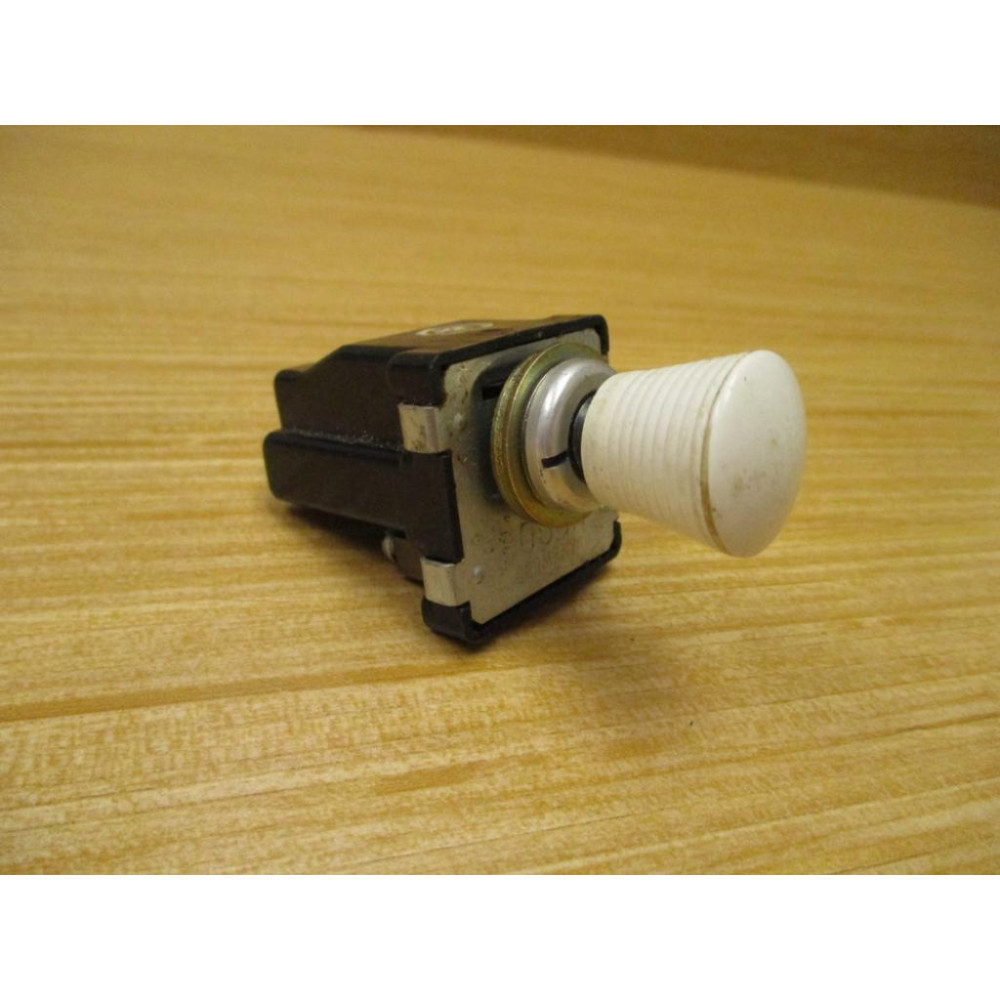 Bosch 0340109002 Switch - New No Box