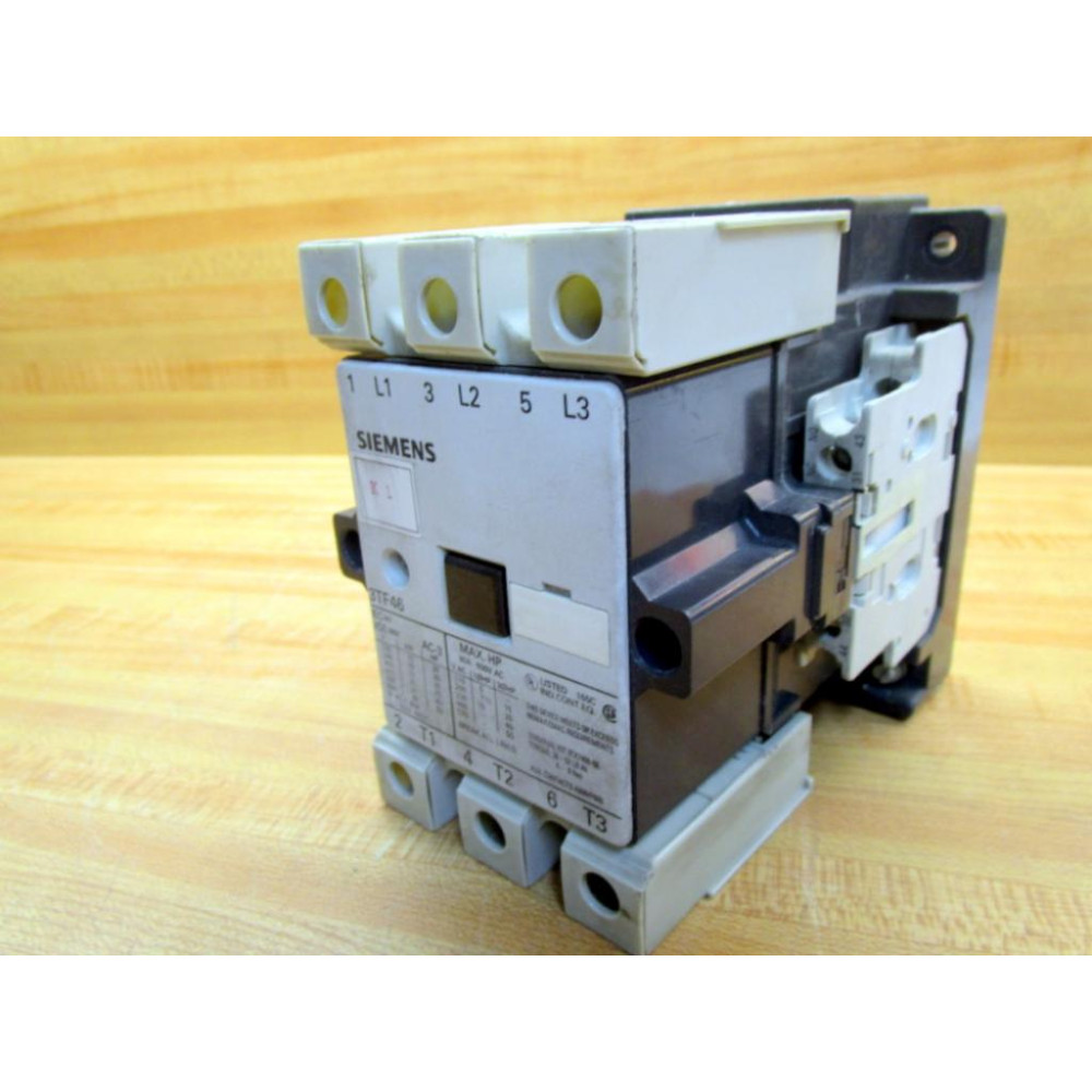Siemens 3TF4622-0AR0 Contactor 3TF46 Cracked Housing - Used