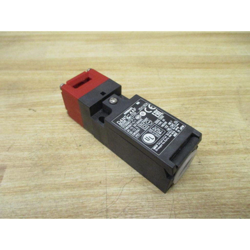 Omron D4NS-4AF Safety Door Switch D4NS4AF - New No Box