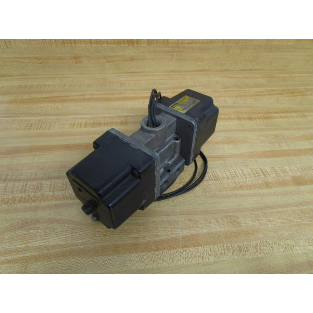Parker CCJ112501 Air Control Valve Assembly - Used