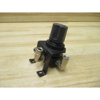 Watts Fluidair R384-01C Parker Regulator R38401C W Fittings & Mount - Used