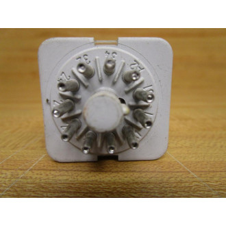 Kuhnke UF3G-6V DC N Relay UF3G6VDCN - Used