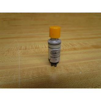 Dialco 513-0101-604 Pushbutton Switch 5130101604 - New No Box