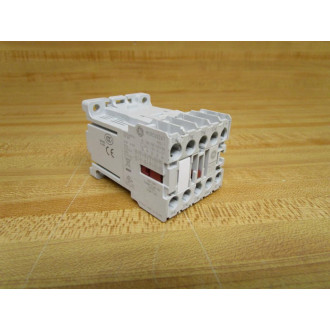 General Electric MCRC022AT Mini Contactor - Used