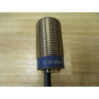 Telemecanique XS1N18NA340 Proximity Sensor - Used