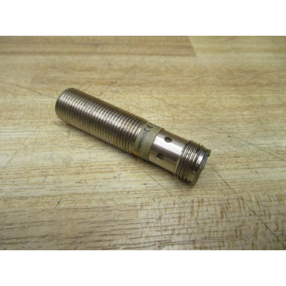 Omron TL-X2F1-M1-E1 Proximity Sensor TLX2F1M1E1 - Used