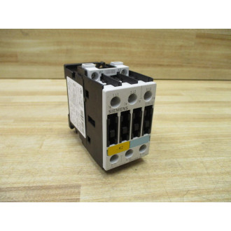 Siemens 3RT1024-1AK60 Motor Starter Contactor 3RT10241AK60 - Used