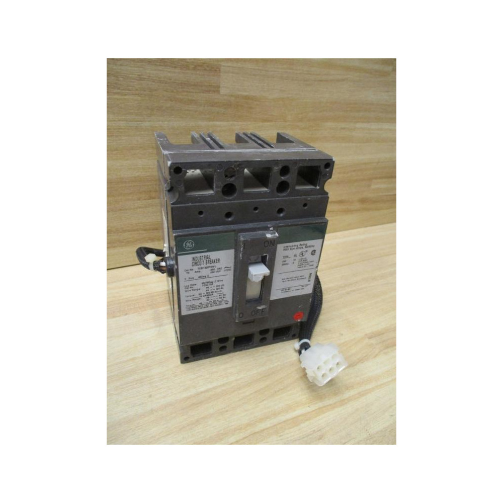 General Electric TEB132070WL 70A Circuit Breaker GE Chipped Switch - Used General Electric TEB132070WL 70A Circuit Breaker GE Chipped Switch - Used