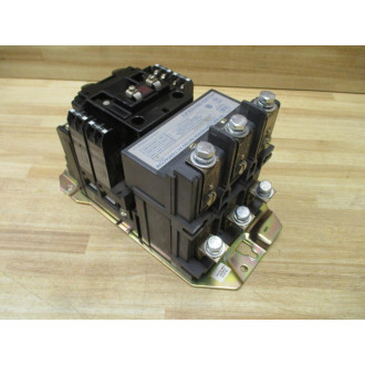 Allen Bradley 500L-D0D93 Lighting Contactor 500L-DOD93 Cracked - Used