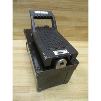 Huth 98031B Foot PedalPump - Used