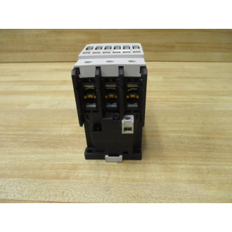 General Electric CL08A300M Contactor - Used
