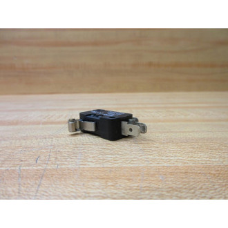 Suns V-10G5 Basic Switch V10G5 (Pack of 2) - New No Box