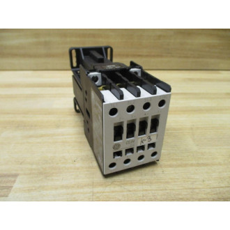 General Electric CL04D301M Contactor CL04D301 WO DIN-Rail - Used