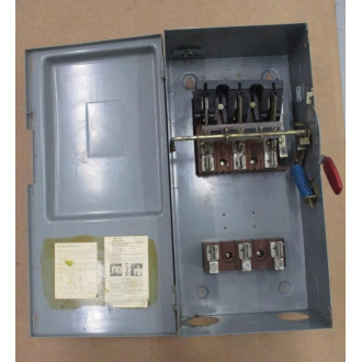 Sylvania HD2063SN Heavy Duty Safety Switch - Used
