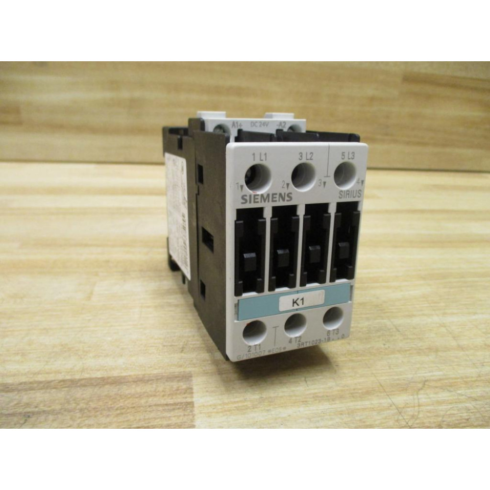 Siemens 3RT1023-1BB40 Contactor 3RT1023-1B..0 WO Aux.Contact - Used