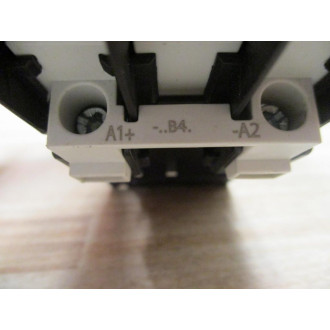 Siemens 3RT1023-1BB40 Contactor 3RT1023-1B..0 WO Aux.Contact - Used