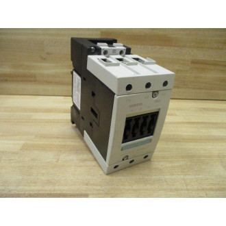 Siemens 3RT1046-1AP00 Sirius Contactor 3RT10461AP00 - Used