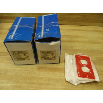 Leviton 017-80703-R Receptacle Wall Plate 01780703R (Pack of 30)