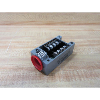 Square D 9007-CT-64 D.P. Base Receptacle 9007CT64 - New No Box