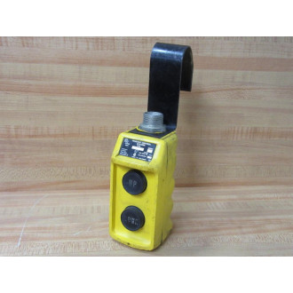 Square D 9001 BW-72Y Pendant Enclosure 15396 W Bracket - Used