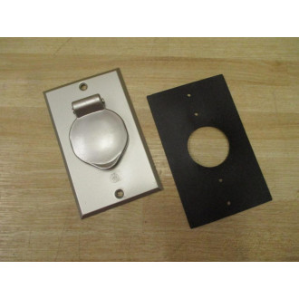 Bryant 4831-WP Outlet Cover & Receptacle