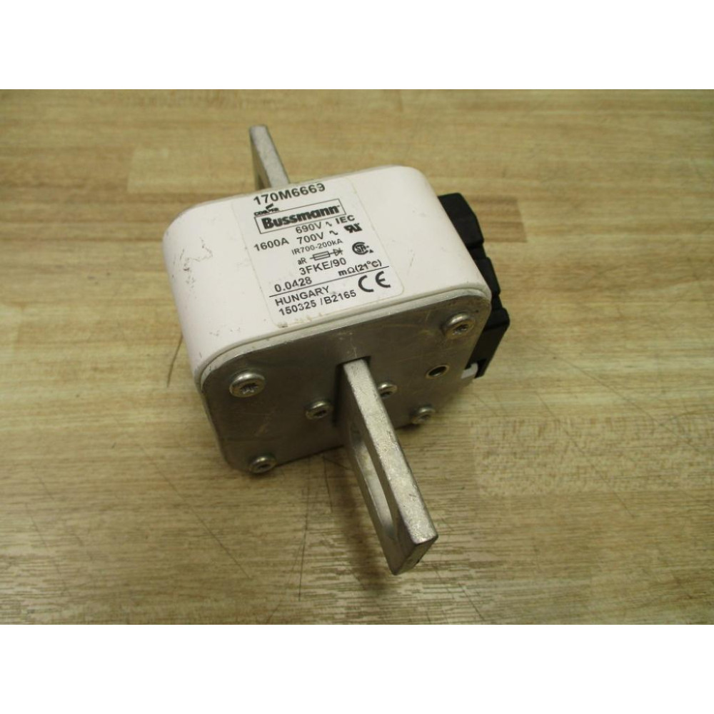 Bussmann 170M6669 Cooper Fuse 1600A 700V - New No Box