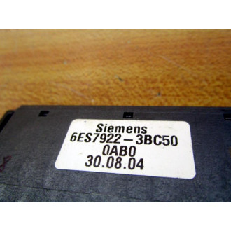 Siemens 6ES7922-3BC500AB0 Connector 6ES79223BC500AB0 WO Cable - Used