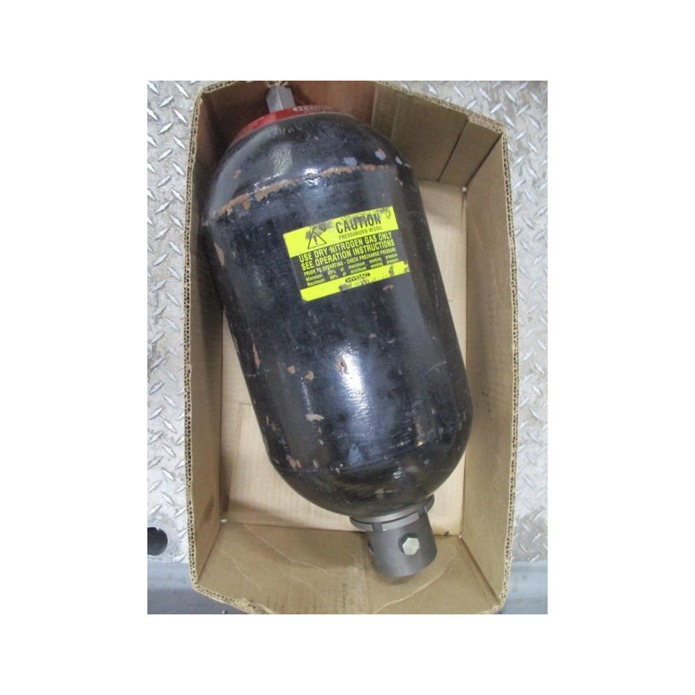 Hydac SB330-10A1112S-210C Accumulator 02054005 - Used