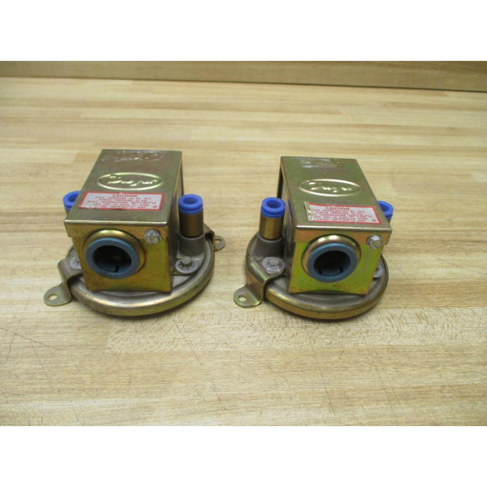 Dwyer 1910-10 Pressure Switch Series 1900 (Pack of 2) - Used
