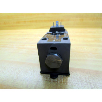 Denison A4D01 3111 0101 B1W01 026 48714 P 0010357 Valve - New No Box